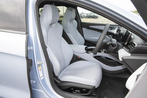 BYD mühür sağ sürücü Sedan yeni enerji oto araba 570km uzun sürüş aralığı ab sertifikalı - Product Image 4