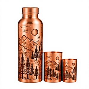 Juego de Botella y Tazas de Agua de Cobre Artístico, 3 Piezas, Diseño Grabado de Montaña y Bosque, Vajilla Portátil para Camping - Product Image 1