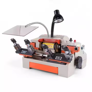 Machine à découper les clés de voiture compacte 100E1 pour une utilisation quotidienne en atelier - Product Image 5