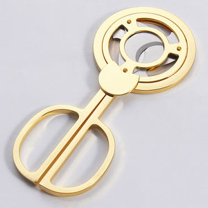 قطاعة سيجار ذهبية سوداء معدنية فاخرة مثالية من الفولاذ المقاوم للصدأ للتبغ بشعار مخصص - Product Image 6