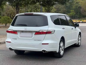 Auto Usate Honda Odyssey 7 Posti MPV LHD Automatica Trazione Anteriore 2.4L Sedili in Pelle Tetto Apribile Basso Chilometraggio Senza Incidenti Esportazione All'Ingrosso - Product Image 3