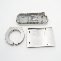 Pièces de cadre de précision en acier et aluminium usinées CNC à bas prix, usinage rapide CNC de métaux OEM, service sur mesure