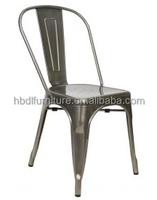 DL Meubles Vente en gros Chaise de salle à manger industrielle empilable en fer au design vintage Chaises de salle à manger en attente pour café
