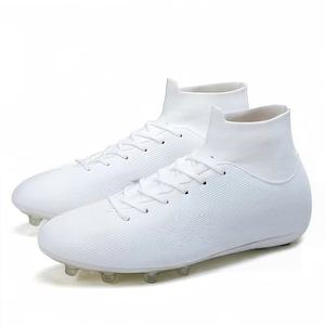 <span class=keywords><strong>Scarpe</strong></span> <span class=keywords><strong>da</strong></span> calcio traspiranti <span class=keywords><strong>da</strong></span> uomo di alta qualità <span class=keywords><strong>con</strong></span> unghie rotte nuove <span class=keywords><strong>scarpe</strong></span> <span class=keywords><strong>da</strong></span> calcio per gli appassionati di sport transfrontalieri - Product Image 3