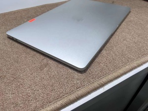 Venta al por Mayor de Portátiles MacBooks Pro de 15 Pulgadas Usados Originales de 2019, 16+512 GB, Ligeros, Delgados, para Estudiantes, Hogar, Negocios y Escuela - Product Image 4