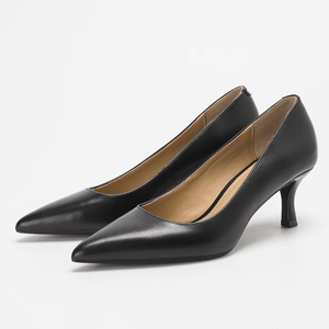 Chaussures à talons pour femmes en cuir mat noir à bout pointu 6002-25, talon moyen, confortables, chaussures à talons hauts pour le travail de bureau - Product Image 1