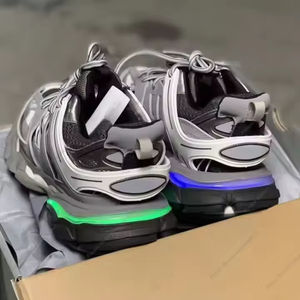 รองเท้าวิ่ง3.0 LED สำหรับผู้ชาย, รองเท้าวิ่งสุดหรูมีไฟ LED - Product Image 1