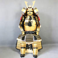 Armure de samouraï japonaise dorée faite à la main, entièrement portable, avec casque Kabuto, pour exposition muséale, cosplay et collection.