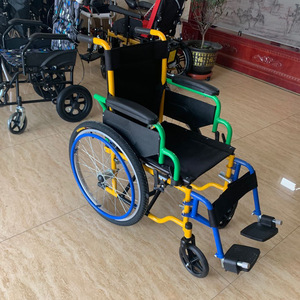 Fauteuil roulant manuel pour enfants, léger, en acier, réglable, pour une utilisation quotidienne et des activités sportives - Product Image 2