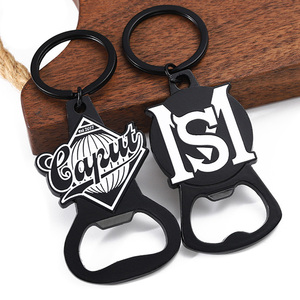 Nhà Máy Tùy Chỉnh Mở Chai Kẽm Hợp Kim Kim Loại Mở Chai Keychain Nhuộm Màu Đen 3D Men Bar Bia Mở Với Logo Cho Quà Lưu Niệm - Product Image 1