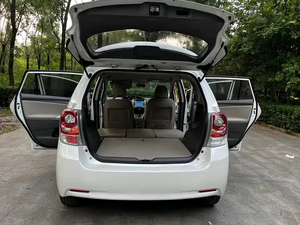 Voitures d'occasion très demandées : Toyota EZ 2014 180E CVT, monospace familial 7 places durable, pour l'exportation en gros de véhicules d'occasion à bas prix. - Product Image 3