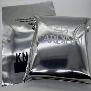 Sacs d'expédition en argent avec logo personnalisé, bande adhésive, poly, argent métallisé, pour sweats à capuche - Product Image 3