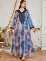 Nouvelle robe longue d'été pour femmes, style ample, col en V, manches longues, respirante, élégante, vêtements musulmans, robe de Dubaï, robe du Moyen-Orient