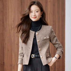 Grey Wool Blazer For Women Plaid Pattern Buttons Keep Warm Short Coat 2025 New Style High End Fashion - Product Image 2
