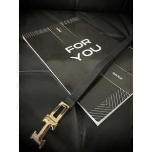 Ceinture en cuir véritable Fiori réglable avec boucle à lettres, design solide et durable pour femmes - Product Image 3