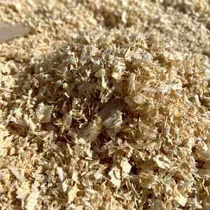 Compact Wood Shavings Horse Bedding Straw Sawdust Farm Stable Bedding Block with 2-Year <b>Shelf</b> Life - Product Image 1
