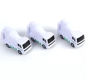 Jouets anti-stress en PU : figurines de camion-citerne et de bétonnière en PU, jouets de véhicules pour enfants sur le thème des dessins animés, jouets anti-stress - Product Image 3
