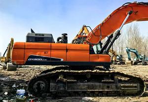 Excavadora Usada Doosan DX55-9C DX500LC 2022, Buena Calidad, Motor Yanmar, Bomba Kawasaki, Componentes Principales, 5 Toneladas, Operación en Corea - Product Image 2