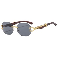 Nouveau à la mode unisexe UV400 lunettes de soleil en métal or sans monture carré léopard lunettes décoratives diamant coupe lunettes de soleil