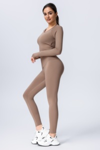 2 Piece Yoga Set Scoop Neck Long Sleeve High Waist Full Length Leggings Solid Color Seamless Spandex Polyester - Product Image 2