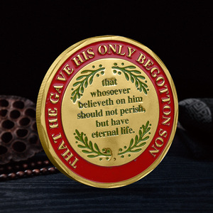 <span class=keywords><strong>Medalla</strong></span> Religiosa 3D Personalizada con Forma de Corazón, Cruz Cristiana de Jesús, Chapada en Oro, Regalo Conmemorativo para Bautizo o Boda - Product Image 3