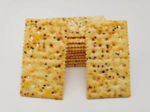 Premium Low-Salt Crispy Black <strong>Truffle</strong> Ham Soda Cracker Biscuits 20% Fat Box Bag Packaging for Unforgettable Snacking Experience - Product Image 6