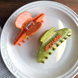 تصميم جديد من Kinling ثلاثي الأبعاد مميز بشعار كبير مخصص أسيتات نسائية - Product Image 3