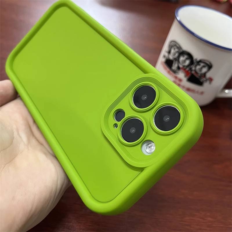 สีเขียว