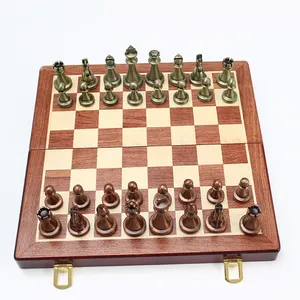 Uluslararası satranç seti katlanır ahşap satranç tahtası klasik el yapımı standart adet Metal satranç seti çocuklar için yetişkin