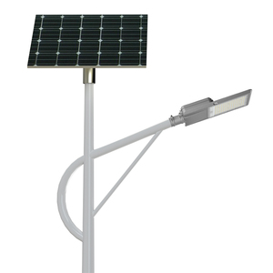 Lampadaire solaire IP67 personnalisé OEM 30W-100W pour projets routiers ruraux - Product Image 1