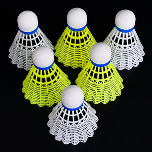 Volant de <span class=keywords><strong>badminton</strong></span> en nylon et liège en mousse de haute qualité à usage durable - Product Image 5