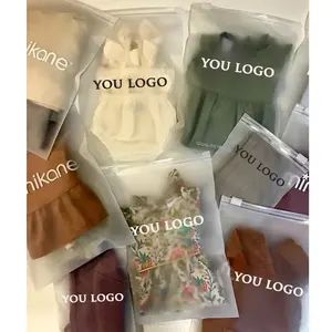 Custom Matte Print Pe Zipper Lock Poly Zipper Lock Frosted Plastic Packaging Bag For Clothes