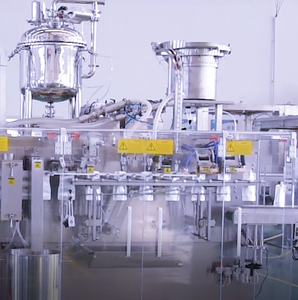 Machine de remplissage et d'emballage entièrement automatique HFFS Doypack Top Spout Pouch pour poudre pour <span class=keywords><strong>Capri</strong></span> <span class=keywords><strong>Sun</strong></span> Drinks Food Beverages Gear Core - Product Image 6