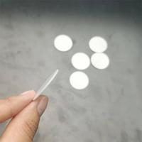 Inserts en mousse blanche personnalisés en polyéthylène (PE) pour l'étanchéité des emballages, joints d'étanchéité pour bocaux et bouteilles en plastique