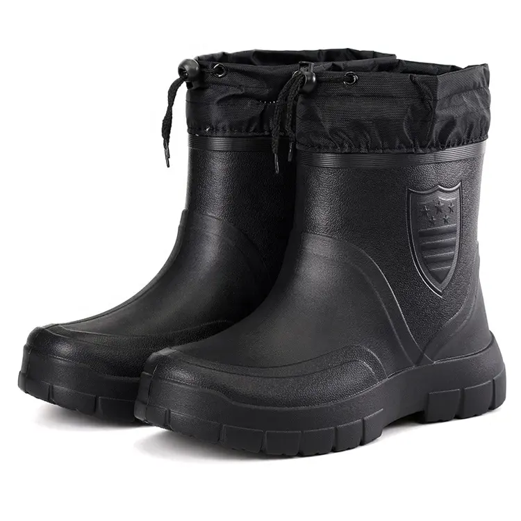Customized Outdoor Winter Warm Waterproof Short Ankle EVA Rain Boots For Men Lightweight Non Slip Anti Oil Safety Work Shoes