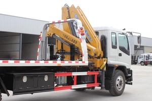 Dépanneuse 1SU/ZU FTR <span class=keywords><strong>avec</strong></span> empattement de 4500 mm, <span class=keywords><strong>grue</strong></span> articulée de 5 tonnes, <span class=keywords><strong>camion</strong></span> d'assistance routière 4x2 <span class=keywords><strong>avec</strong></span> <span class=keywords><strong>plateau</strong></span> inclinable et élévateur sous châssis - Product Image 4