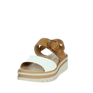 รองเท้าแตะส้นเตารีดผู้หญิง รุ่น Charm หนังสีขาว 54244-E5 สไตล์แพลตฟอร์ม สำหรับใส่ในฤดูร้อน - Product Image 6