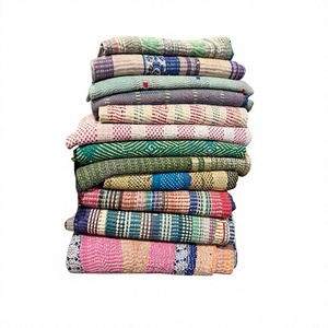 Colcha Kantha Bordada de Algodón Ecológico con Diseño de Patchwork - Textil para el Hogar, Cubre Sofá - Product Image 4