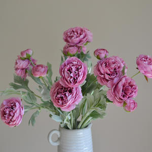 IJ035 Venta al por Mayor en China de Flores Artificiales de Peonía y Ranúnculo, 3 Cabezas de Ranúnculo de Seda Artificial para Centros de Mesa de Bodas y Hogar - Product Image 2