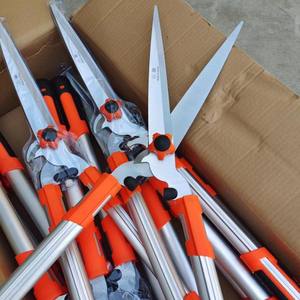 Tijeras para setos Mountain Wisteria de 45-60 cm con hoja de acero inoxidable y mango de aleación de aluminio, herramienta manual de jardín - Product Image 4