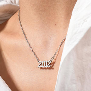 Usine Cadeau D'anniversaire En Acier Inoxydable Or 18K Année 1980 ~ 2025 Pendentif Chaîne Collier Année De Naissance Charme Collier pour Femmes - Product Image 6