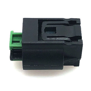 Conector en T para Sensor de Oxígeno 1-967644-1 para Autos BMW y Buick, 2 Posiciones, Plástico Negro, IP20 - Product Image 2