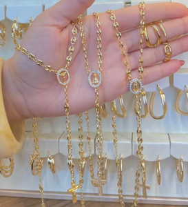 Collana <span class=keywords><strong>Rosario</strong></span> San Benedetto Placcata <span class=keywords><strong>Oro</strong></span> 18K per Donne, Collana con Croce e Medaglia di San Benedetto, Gioiello Cattolico da Preghiera, Regalo - Product Image 3