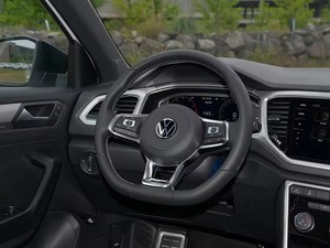Dazhong T <span class=keywords><strong>ROC</strong></span> <span class=keywords><strong>R</strong></span> Line Pro Plus 2022 280TSI Turbo DCT FWD SUV Sportivo con Cockpit Digitale, Assistenza alla Guida e Climatizzatore a Doppia Zona - Product Image 5