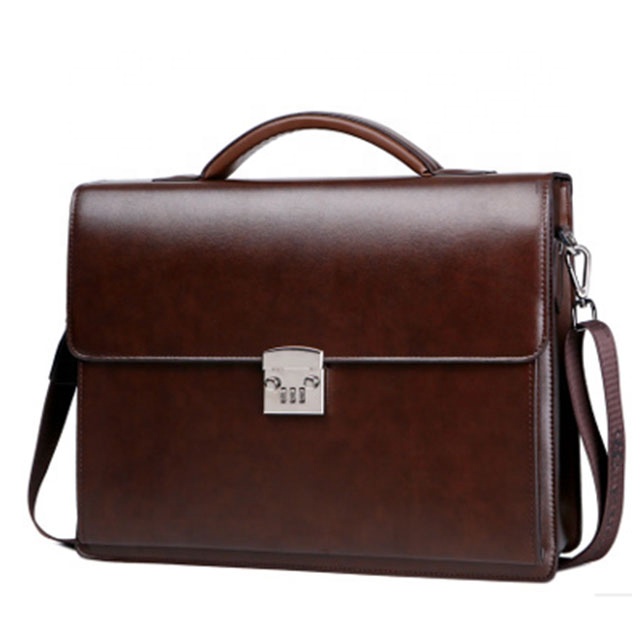 Bolso bandolera hombre de piel barata de Ubrique de tamaño mediano