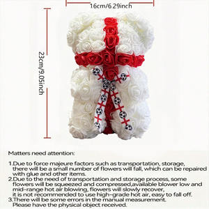 Oso de Peluche con Rosas del Equipo de Fútbol de Inglaterra, Hecho a Mano con Flores Artificiales, con Caja de Regalo para Aficionados al Fútbol y Ocasiones Románticas - Product Image 5