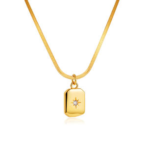 Durable usando precio barato No se desvanece Cadena de hueso de serpiente de acero inoxidable Collar con colgante de esmeralda de circonia cuadrada de oro de 18 quilates - Product Image 1