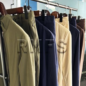 लक्जरी ब्रांड ट्रैक सूट पुरुष ट्रैकसूट पुरुषों के लिए कस्टम लोगो 90% नायलॉन 10% स्पैन्डेक्स स्लिम फिट ट्रैकसूट - Product Image 3