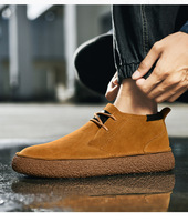Chaussures de marche décontractées vintage pour hommes en cuir véritable à lacets, directement de l'usine, avec empeigne en cuir de vachette de couleur unie et semelle en caoutchouc antidérapante pour un confort optimal.