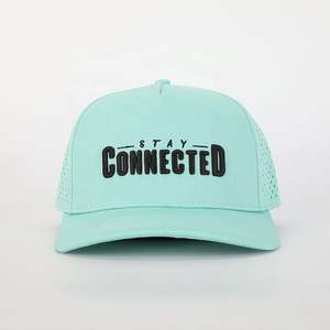 Vente en gros Logo de broderie personnalisé 5 panneaux Chapeau de sport imperméable à l'eau découpé au laser Casquette de baseball de haute qualité en polyester beige Gorras - Product Image 2